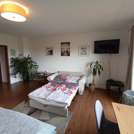 Exklusives Apartment zw. LU und Speyer mit Aufzug Neuhofen Exterior foto