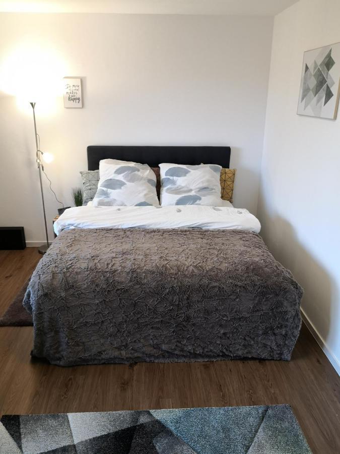 Exklusives Apartment zw. LU und Speyer mit Aufzug Neuhofen Exterior foto